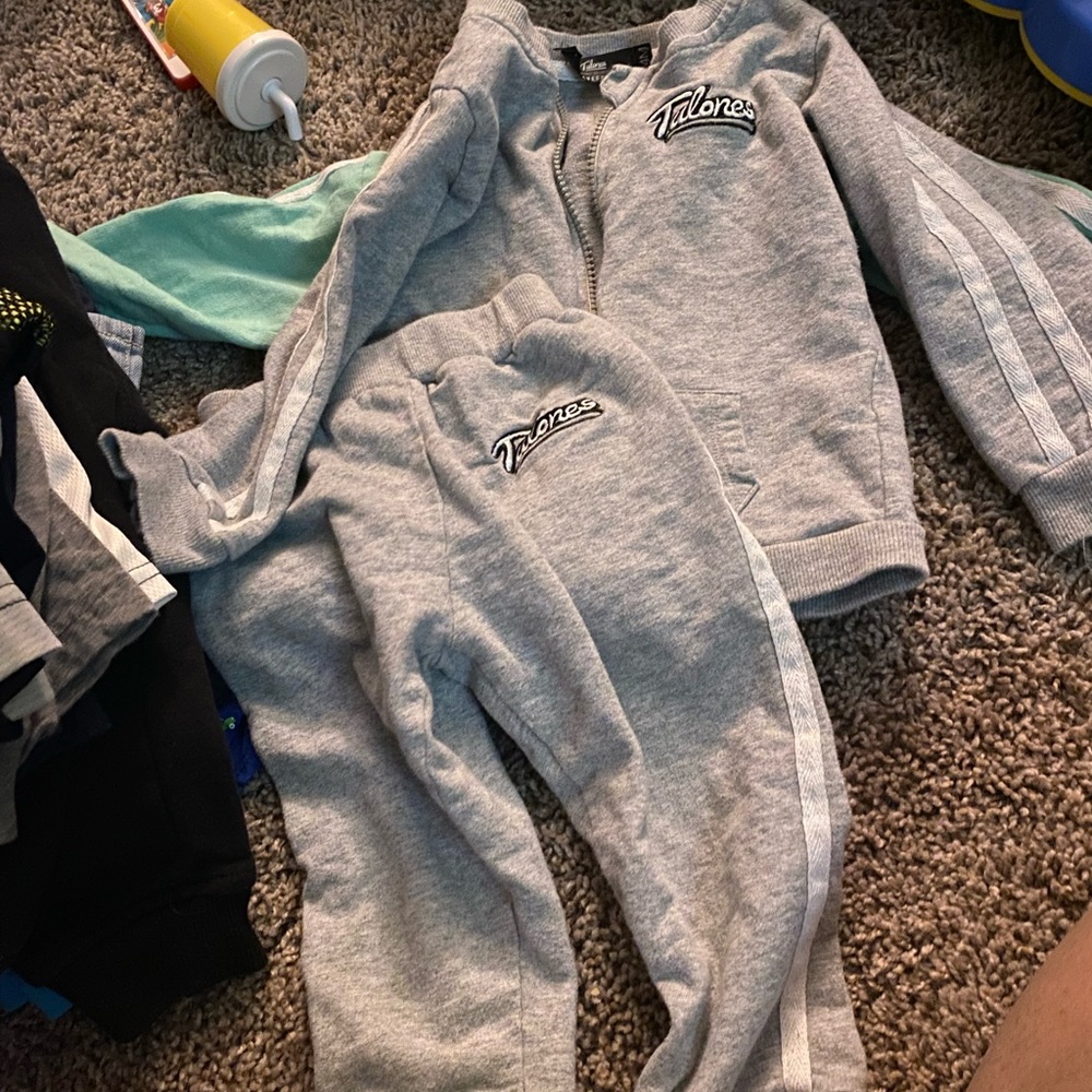 Tulones toddler set